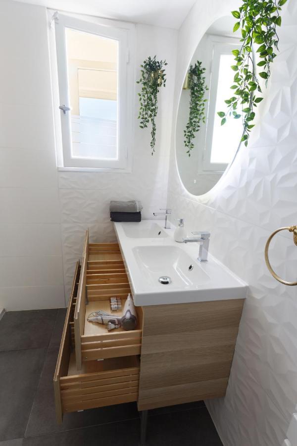 Smile Home: Panoramic Views & Sunny Terrace Oasis Montpellier Exterior photo