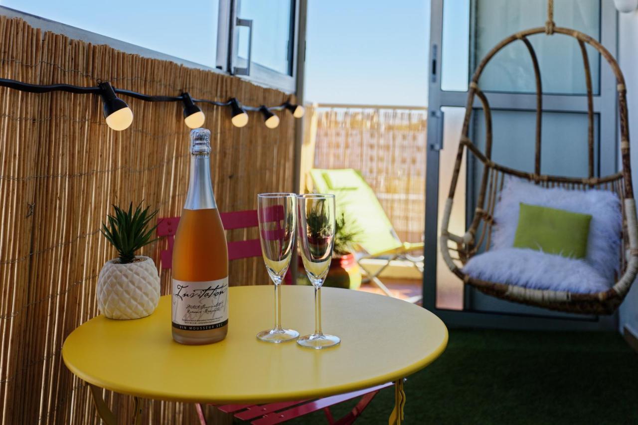 Smile Home: Panoramic Views & Sunny Terrace Oasis Montpellier Exterior photo